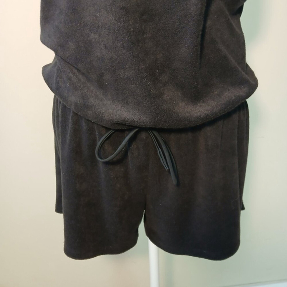 Juicy Couture Vintage Y2K Terrycloth Drop Waist Romper Shorts Black Size Large - Picture 2 of 6